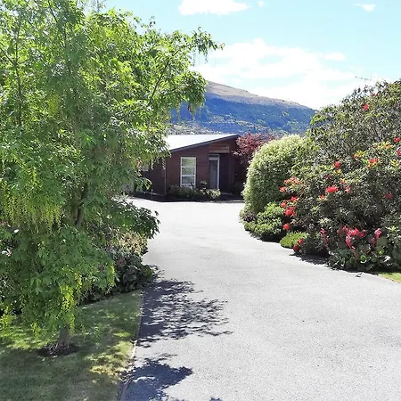 Peninsular Lakefront Queenstown Exterior photo