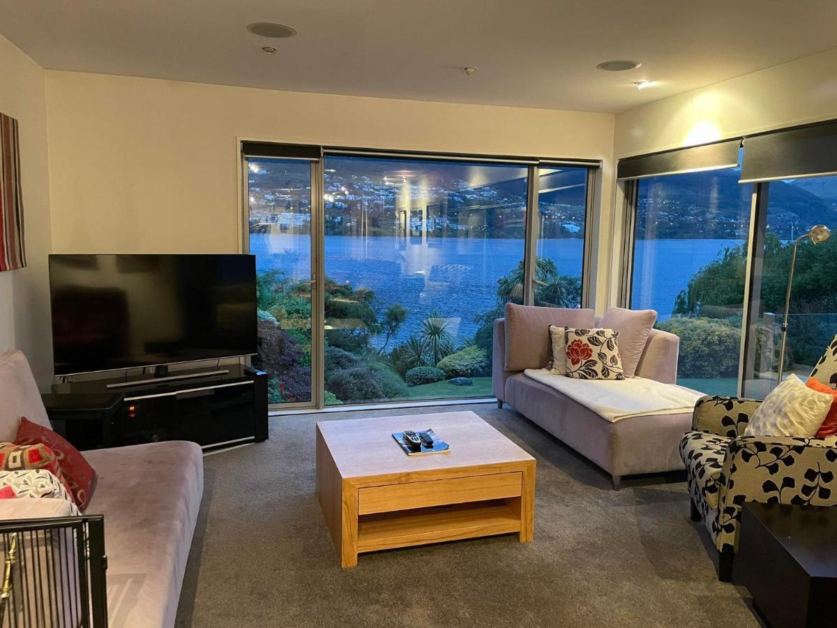 Holiday home Peninsular Lakefront *