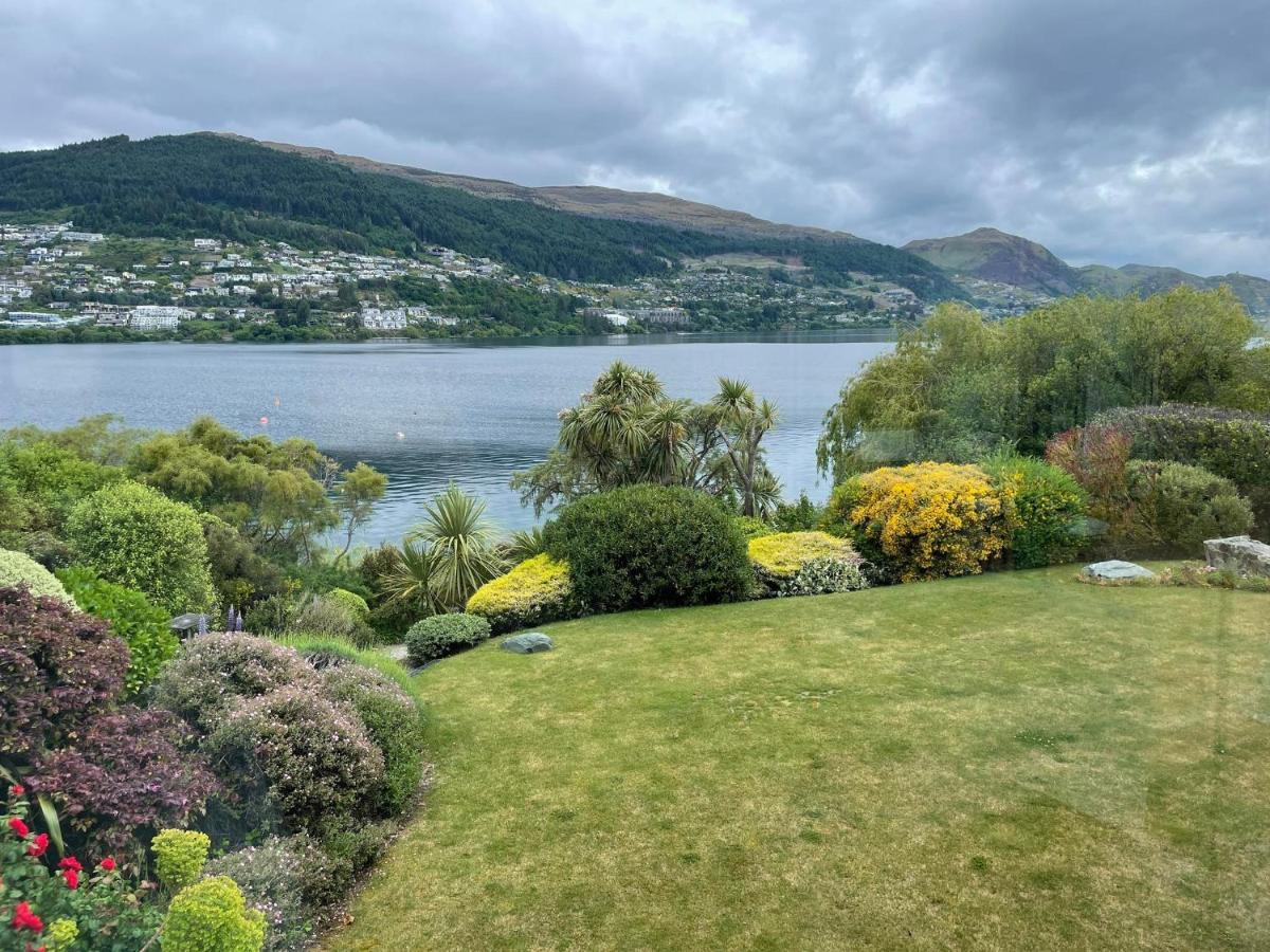 Holiday home Peninsular Lakefront *